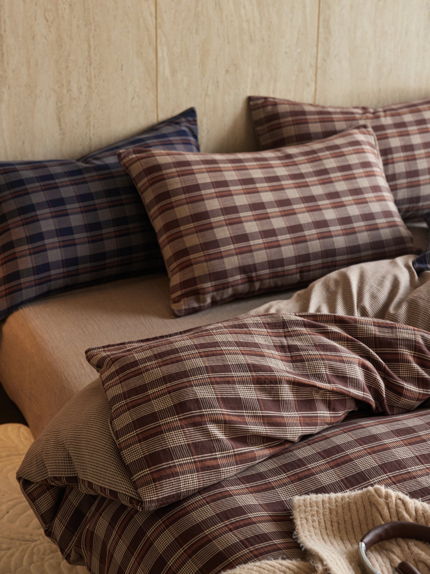 Brown Plaid Bedding Set