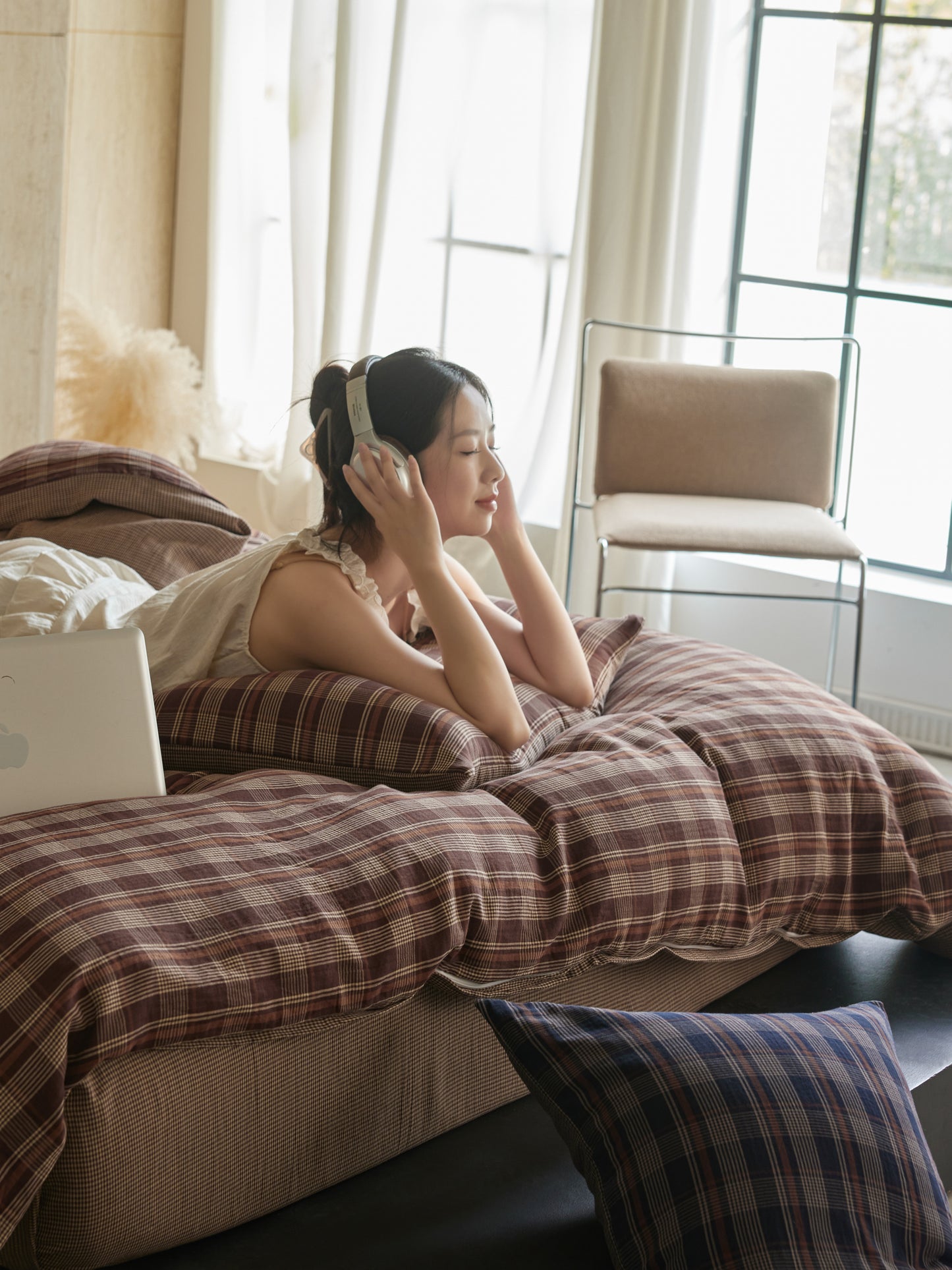 Brown Plaid Bedding Set