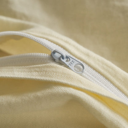 Light Yellow Bedding Set