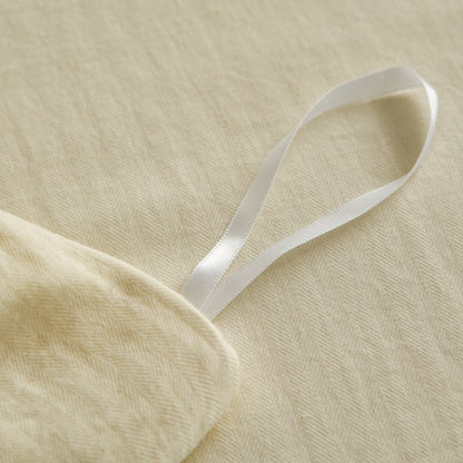 Light Yellow Bedding Set