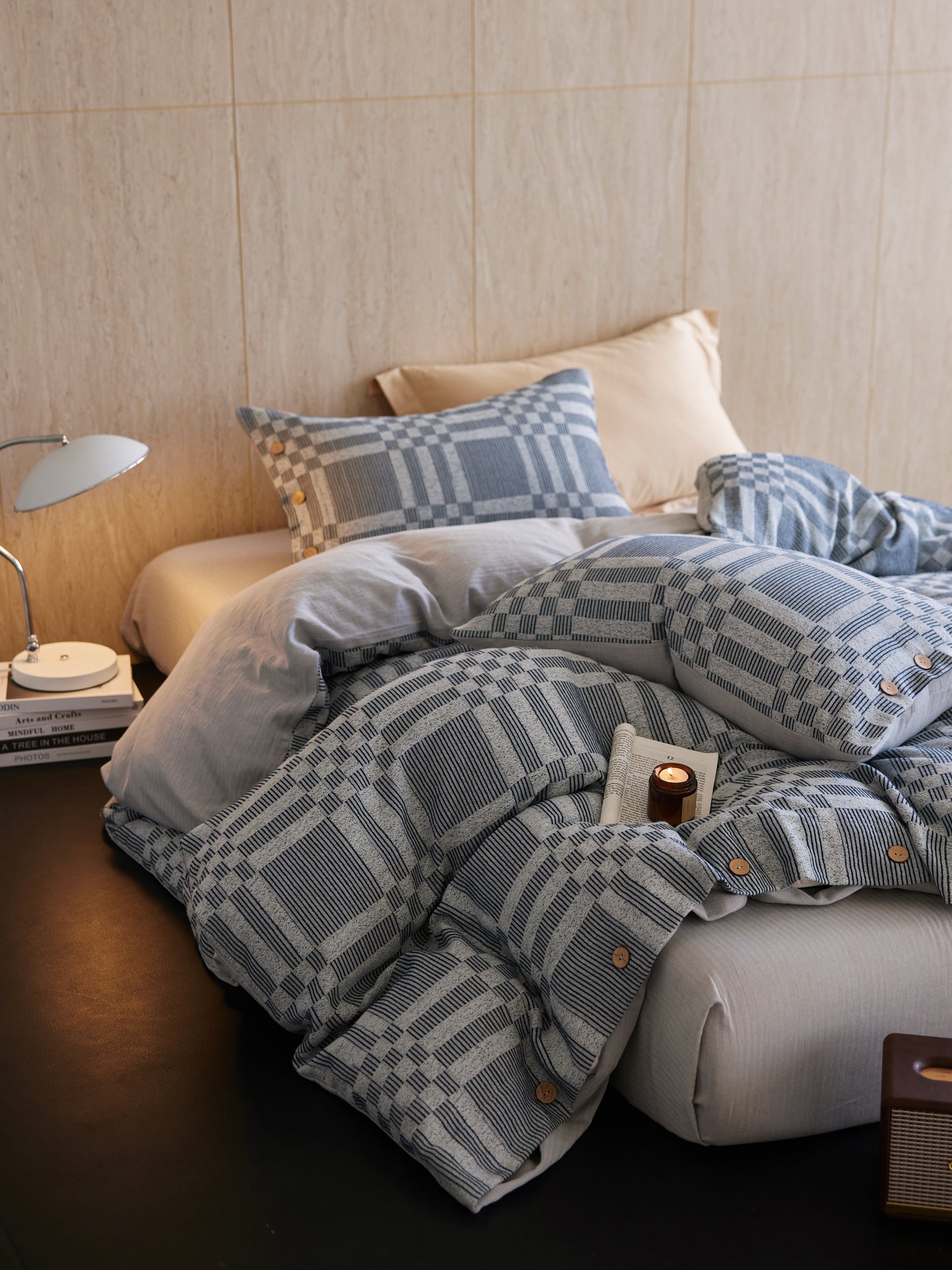 Grey Geometry Bedding Set