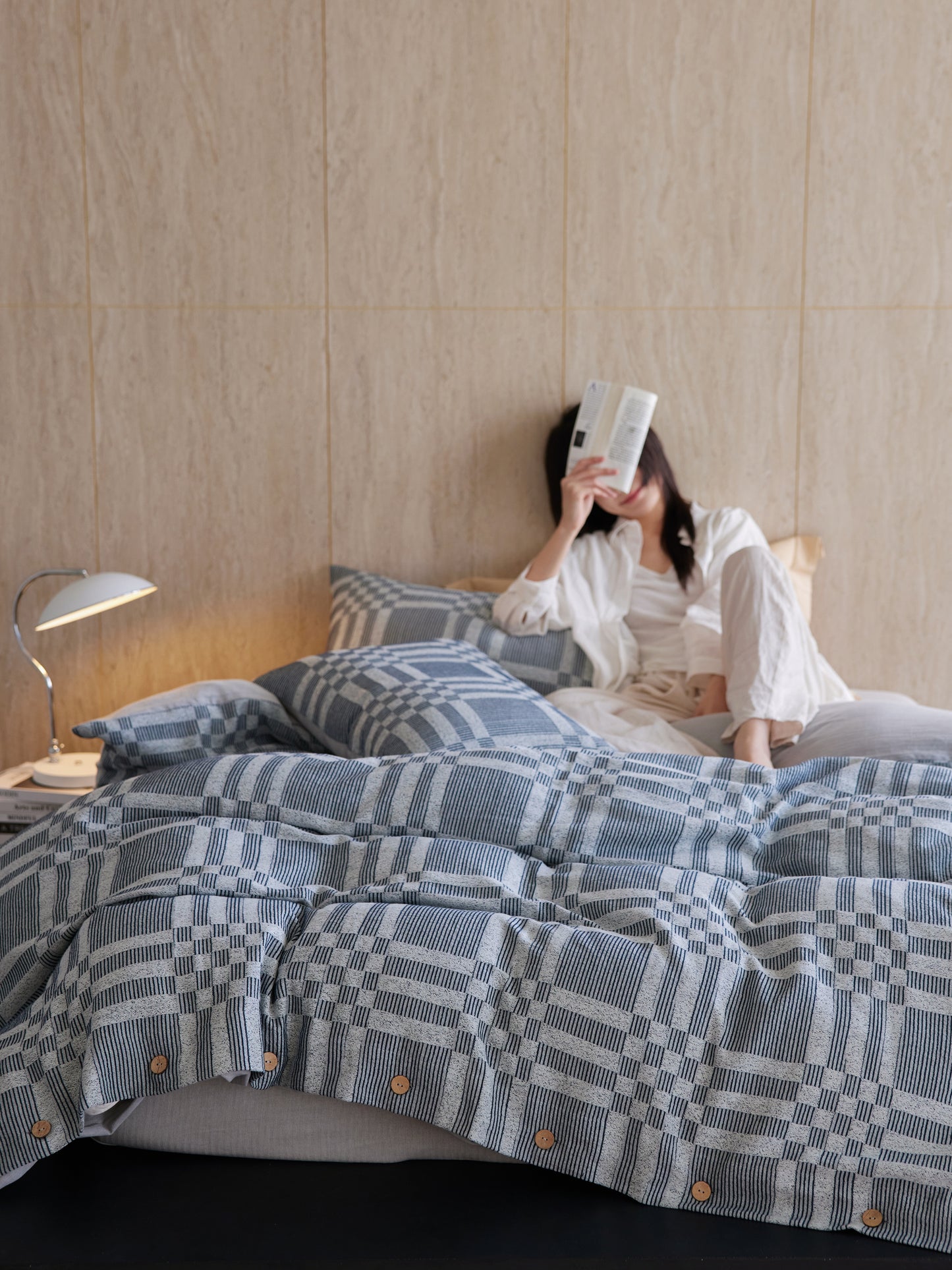 Grey Geometry Bedding Set