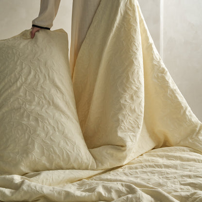 Light Yellow Bedding Set